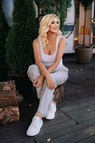 Chica de osijek irina con pelo Rubio y edad 43 photo-11