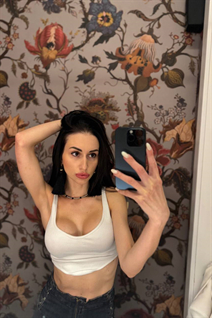 Ukrainian lady marina from kharkiv with Dark Brown hair age 31
