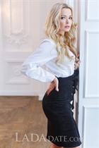 Pretty Ukrainian girl elena from kiev with Blonde hair age 40 photo-22