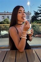 Une mariée biélorusse karyna de minsk avec Noirs cheveux, âge 32 photo-64