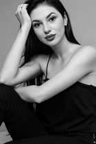 Épouse d'Ukraine ella de dnipro avec Noirs cheveux, âge 29 photo-22