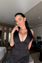 Stunning Ukrainian girl oleksandra from odesa with Black hair age 26 photo-6