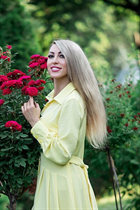 Dating a german girl oksana from marburg with Blonde hair 47 years old photo-10