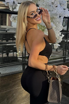 Femme parfaite katerina de hamburg avec Blond cheveux, âge 26 photo-38