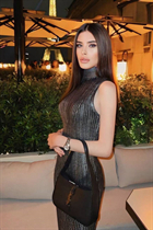 Beautiful ukrainian woman yelyzaveta from kiev with Dark Brown hair age 28 photo-1