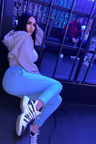Girl from san francisco bettina with Black hair age 31 photo-8