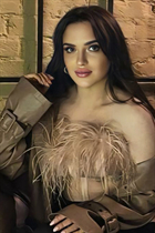 Chica de los angeles kateryna con pelo Marrón oscuro y edad 33 photo-53