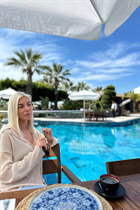 Chica bonita yulia de alania con pelo Rubio y edad 34 photo-6