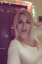 Ukrainian single woman irina from odessa with Blonde hair age 46 photo-4