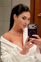 Femme parfaite julia de los angeles avec Noirs cheveux, âge 35 photo-19