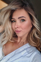 Slavic women irina from kharkov with Blonde hair age 27 photo-17