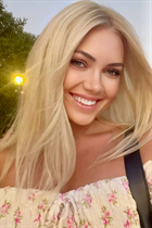 Novia de odessa yana con pelo Rubio y edad 31 photo-30