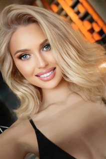 Lovely Ukrainian girl yuliia from lviv with Blonde hair age 23