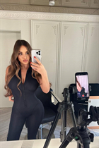 Girl from new york sofia with Light Brown hair age 23 photo-4