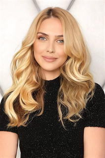 Perfect woman valentina from buffalo with Blonde hair age 36