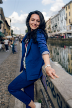 Pretty girl lydmila from bordeaux with Dark Brown hair age 48 photo-6