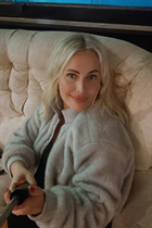 Deslumbrante mujer ucraniana julia de kropyvnytskyi con pelo Rubio y edad 48 photo-19