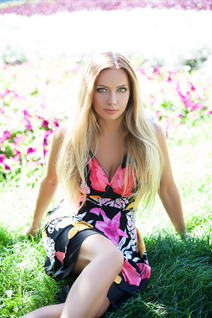 Belle femme ukrainienne célibataire inna de kharkov avec Blond cheveux, âge 56