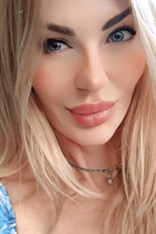 Beautiful german woman marina from berlin with Blonde hair 43 years old photo-18