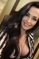 Salir con chica ucraniana irina de lutsk con pelo Negro y edad 37 photo-5