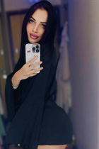 Mariée de london yulia avec Noirs cheveux, âge 29 photo-6