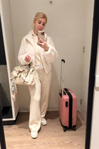 london bride tatiana with Blonde hair age 50 photo-23