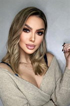 pristina mariée andrijana avec Chatain clairs cheveux, âge 31 photo-17