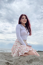 Femme parfaite olesya de paris avec Chatain clairs cheveux, âge 19 photo-54