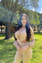 Cute Colombian woman paula from bogota with Black hair age 30 photo-13