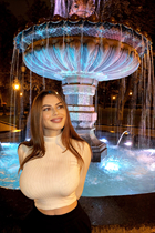 Ukrainian single woman katerina from kiev with Dark Brown hair age 23 photo-10