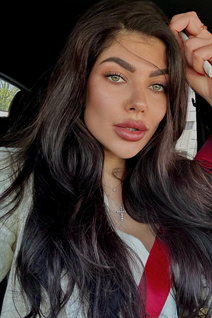 Ukrainian mail order bride vitalina from kiev with Light Brown hair age 27