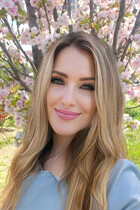 Single Ukrainian lady zinaida from odessa with Blonde hair age 44 photo-11