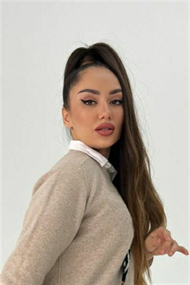 Pretty girl nicole from almaty with Dark Brown hair age 28