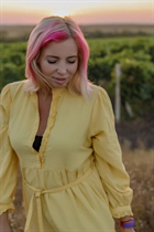 Marrying a moldovan woman olga from kishinev with Blonde hair age 42 photo-30