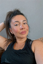 Femme ukrainienne pour sortir avec renata de kharkiv avec Brunette cheveux, âge 43 photo-4