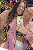 Ukrainian girl for marriage julia from kiev with Dark Brown hair age 33 photo-16