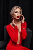 Hermosa mujer ucraniana elena de kiev con pelo Rubio y edad 39 photo-39