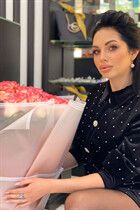 Rencontre une fille ukrainienne valeria de lviv avec Noirs cheveux, âge 32 photo-1