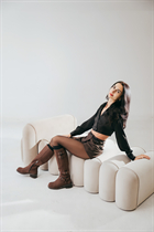 Femme tchèque olga de prague avec Noirs cheveux 40 ans photo-20