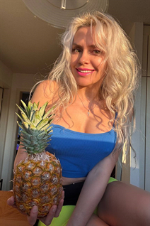 Ukrainian woman for dating viktoriia from kharkov with Blonde hair age 53