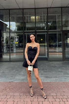 Fille ukrainienne viktoriia de odesa avec Noirs cheveux, âge 32 photo-12
