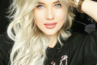 Russian mail order bride nastya from mombeltran with Blonde hair age 36 photo-24