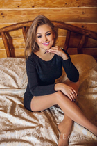 Rencontre femme moldave julia de ribnitsa avec Chatain clairs cheveux, age 31 photo-1