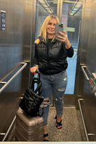 Deslumbrante mujer ucraniana julia de kropyvnytskyi con pelo Rubio y edad 48 photo-11