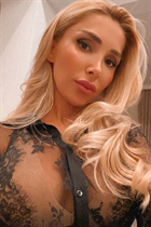 Novia de baku rosa con pelo Rubio y edad 37 photo-6