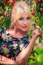 Single ukrainian lady lora from kharkov with Blonde hair age 57