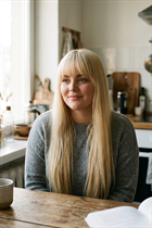 Lady from Ukraine caroline from pokrovsk with Blonde hair age 35 photo-3
