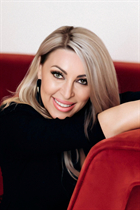 Dating a german girl oksana from marburg with Blonde hair 47 years old photo-1