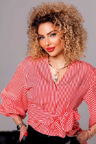 Rencontrez une fille ukrainienne iryna de odessa avec Chatain clairs cheveux, âge 43 photo-2