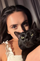 Girl from los angeles kateryna with Dark Brown hair age 33 photo-60